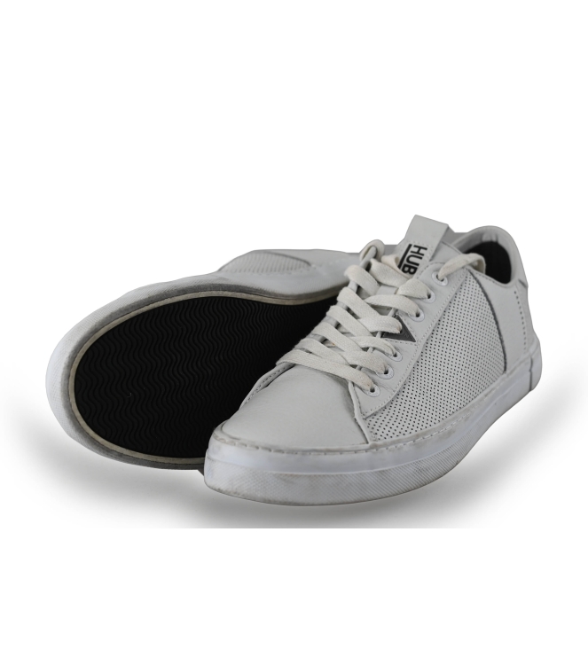 Hub Sneakers