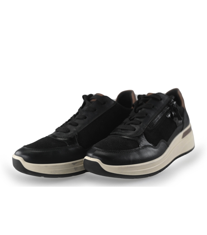 Ara Sneakers
