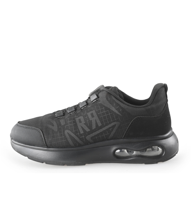 Red-Rag Sneakers