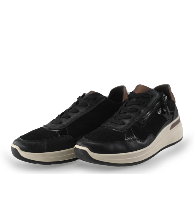 Ara Sneakers