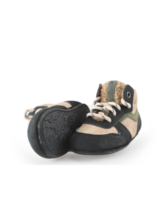 IK-KE Sneakers