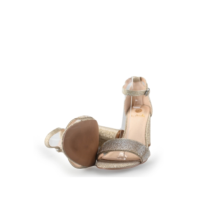 La Strada Pumps