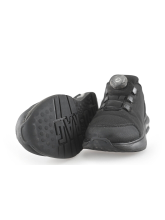 Red-Rag Sneakers