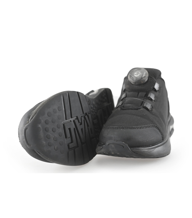 Red-Rag Sneakers