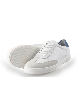AQA Sneakers