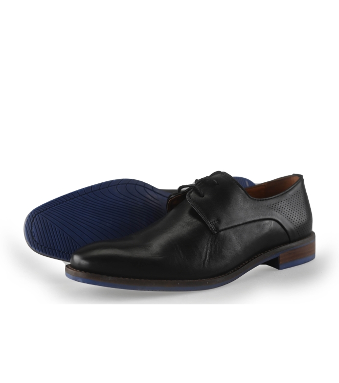 Regall Nette schoenen