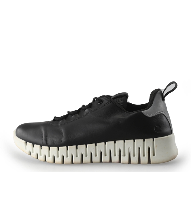 Ecco Sneakers