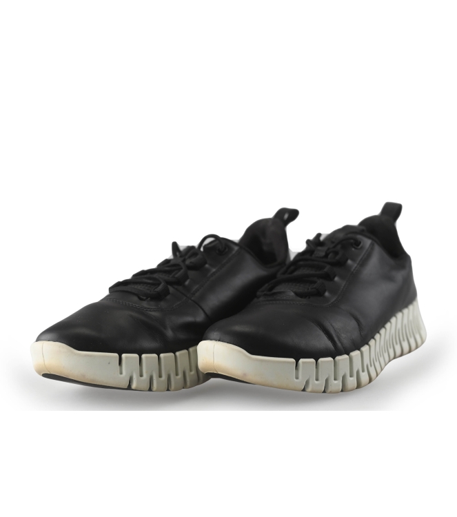 Ecco Sneakers