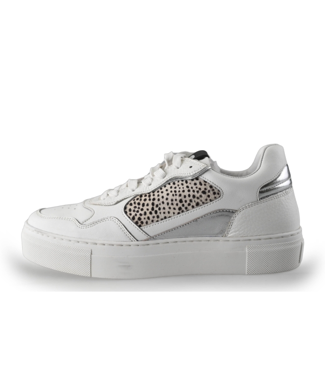Maruti Sneakers