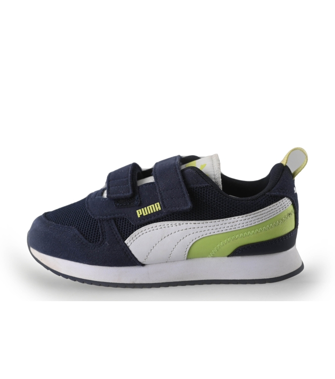 Puma Sneakers