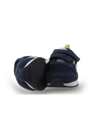 Puma Sneakers