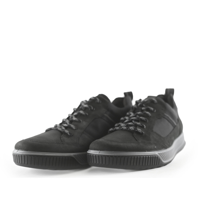Ecco Sneakers