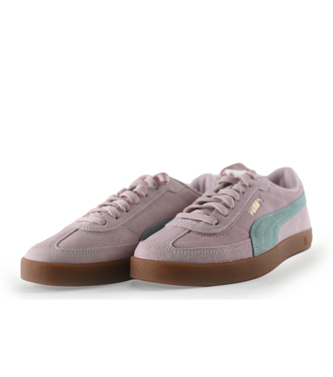 Puma Sneakers