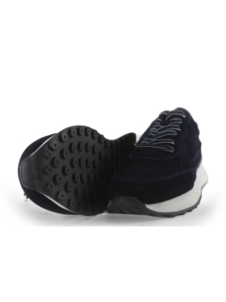 Vertice Sneakers
