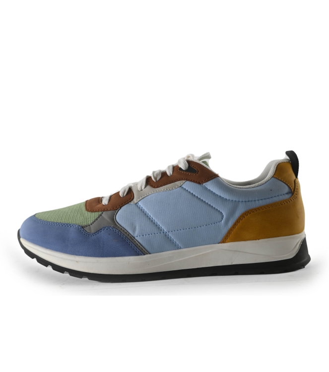 Vertice Sneakers