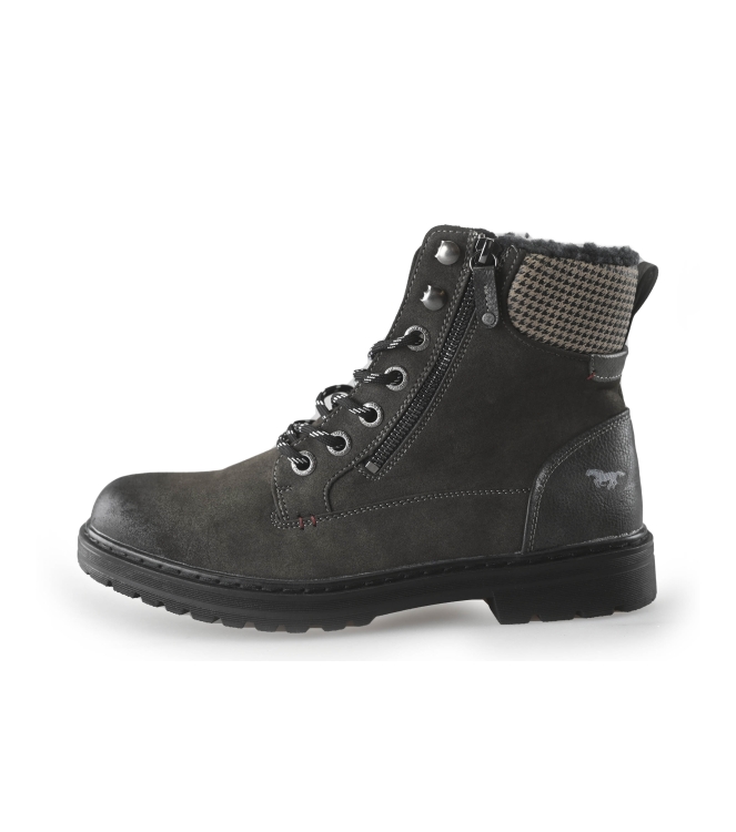 Mustang Snowboots