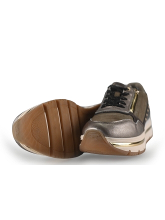 Mustang Sneakers