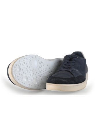 Ecco Sneakers