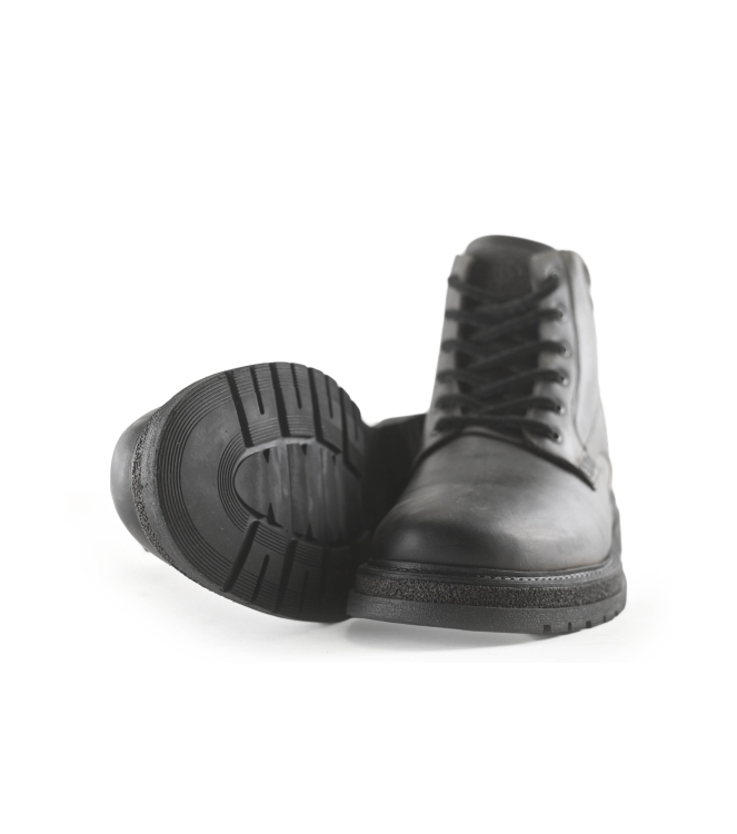 Outfielder Veterboots