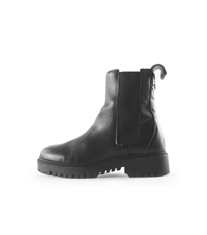 Guess Chelsea boots