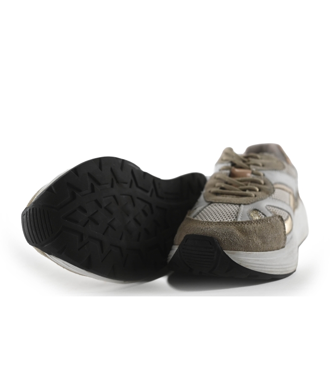 Omoda Sneakers