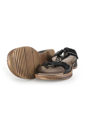 Ara Sandalen