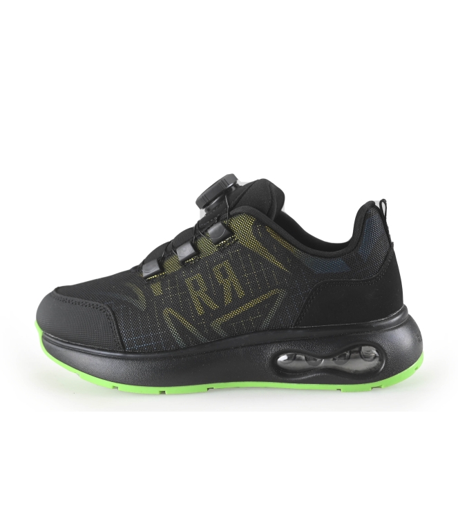 Red-Rag Sneakers
