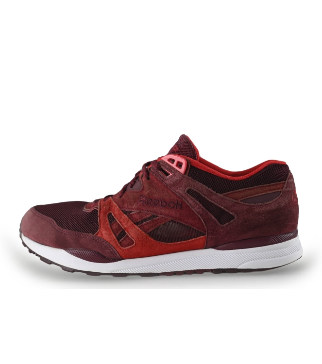 Reebok Sneakers