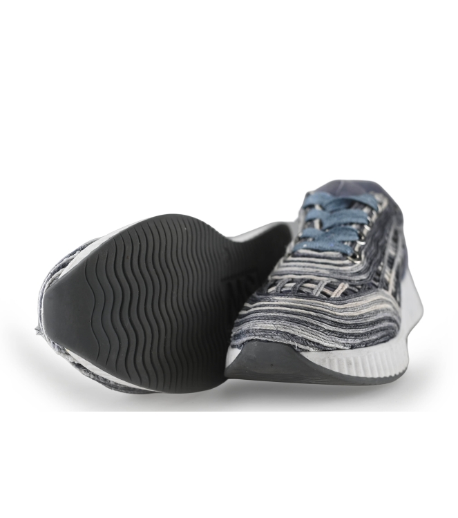 Softwaves Sneakers