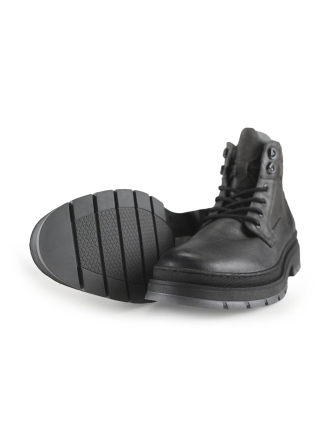Outfielder Veterboots