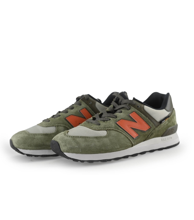 New Balance Sneakers