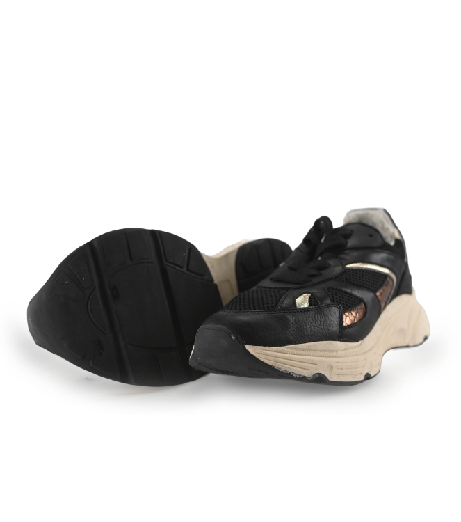 Manfield Sneakers