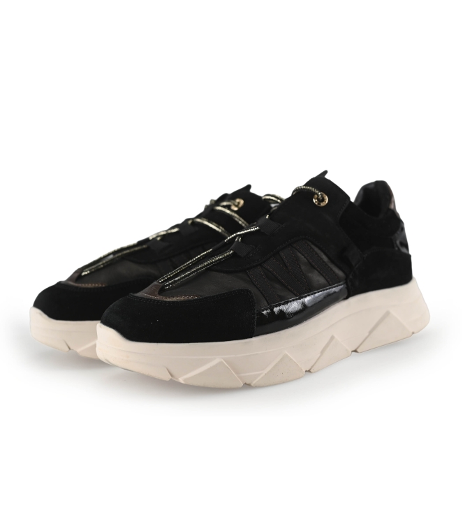 Tango Sneakers