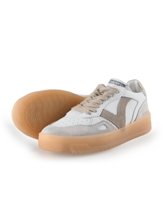 Victoria Sneakers
