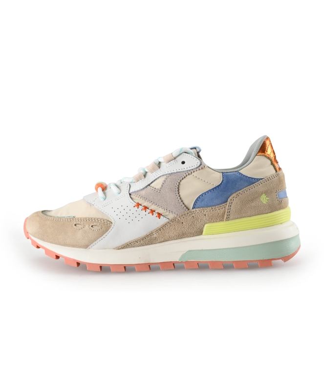 Victoria Sneakers