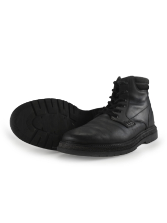 Outfielder Veterboots