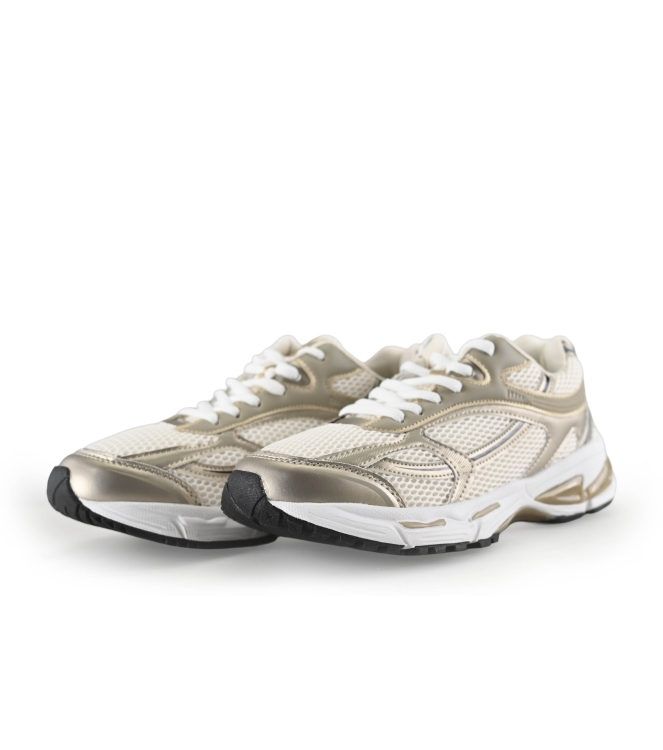 DSTRCT Sneakers