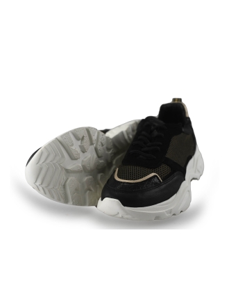 Tango Sneakers