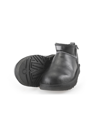 Ugg Wandellaarzen