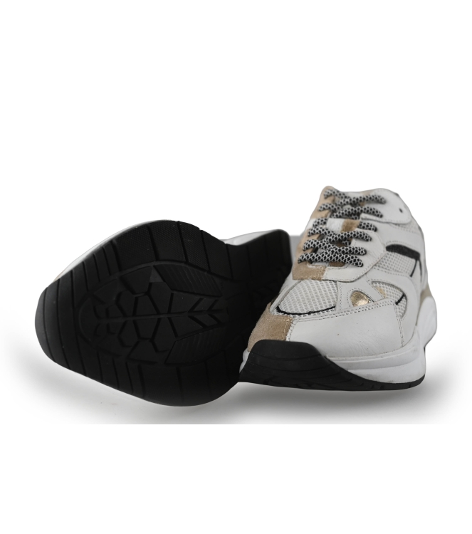 Omoda Sneakers