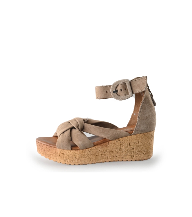 Omoda Sandalen