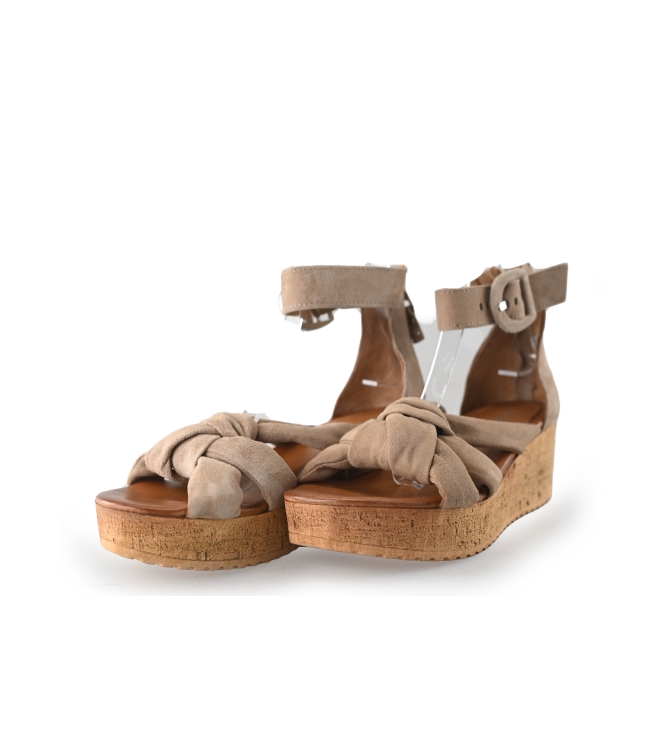 Omoda Sandalen