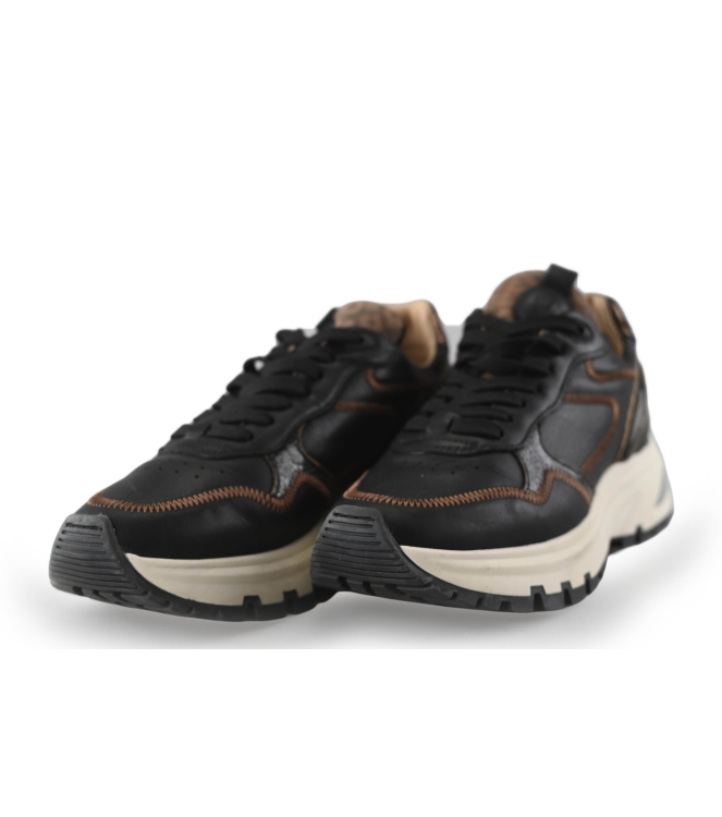 VIA VAI Sneakers