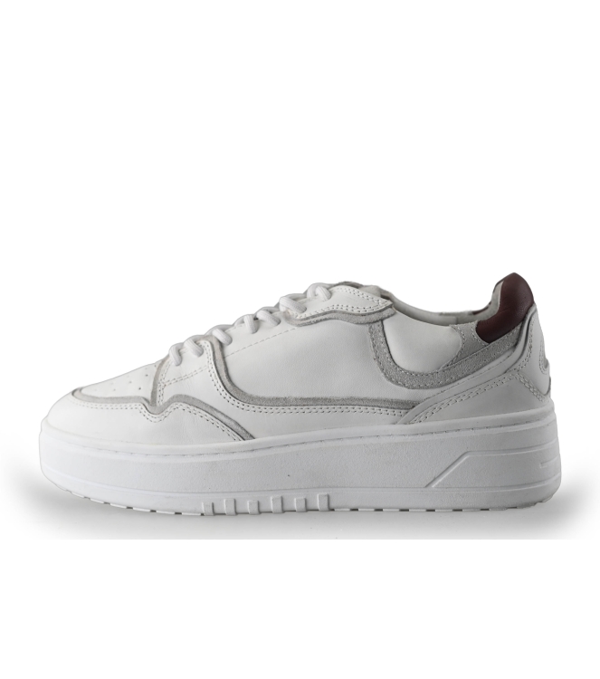 Omoda Sneakers
