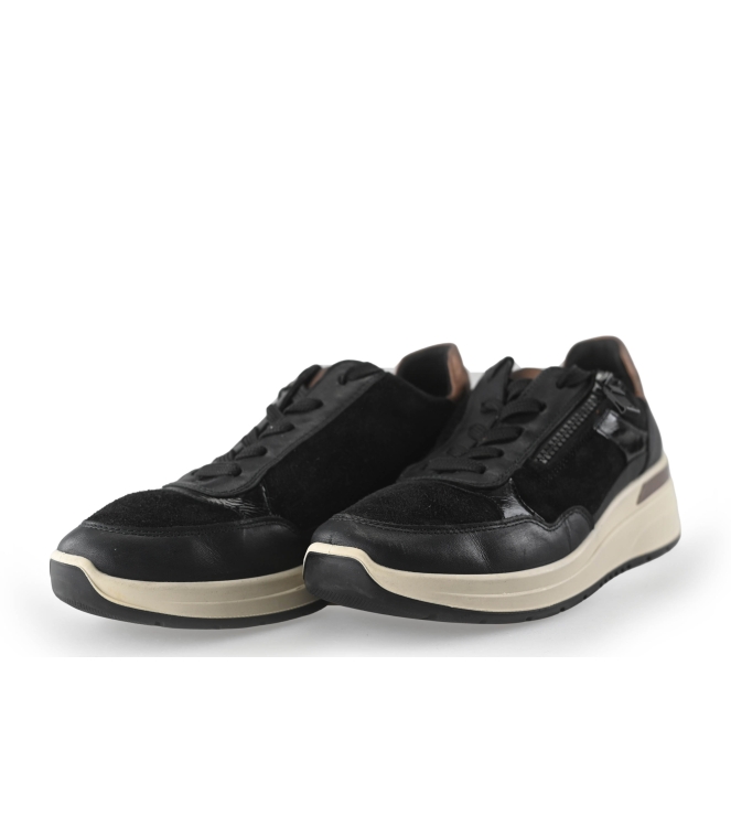 Ara Sneakers