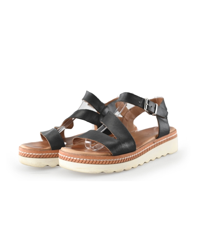 Inuovo Sandalen