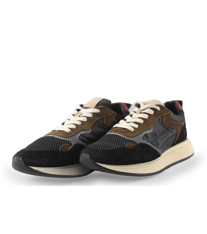 Sub55 Sneakers