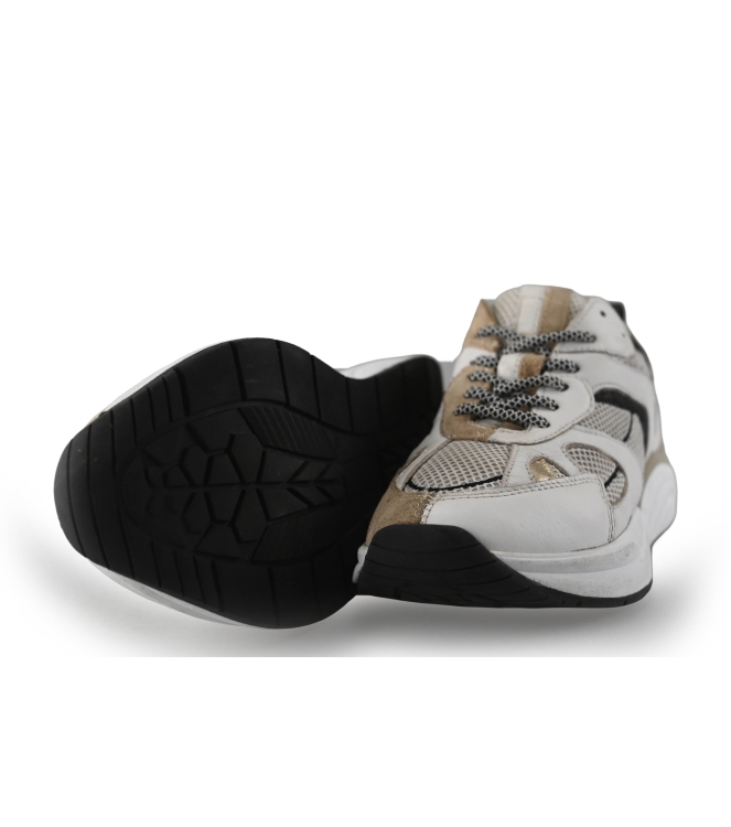 Omoda Sneakers