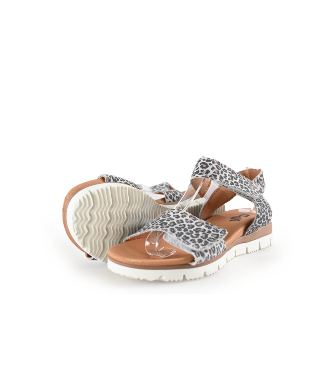 Giga Sandalen