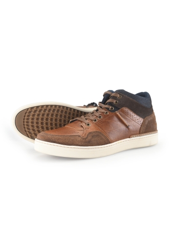 Bullboxer Sneakers